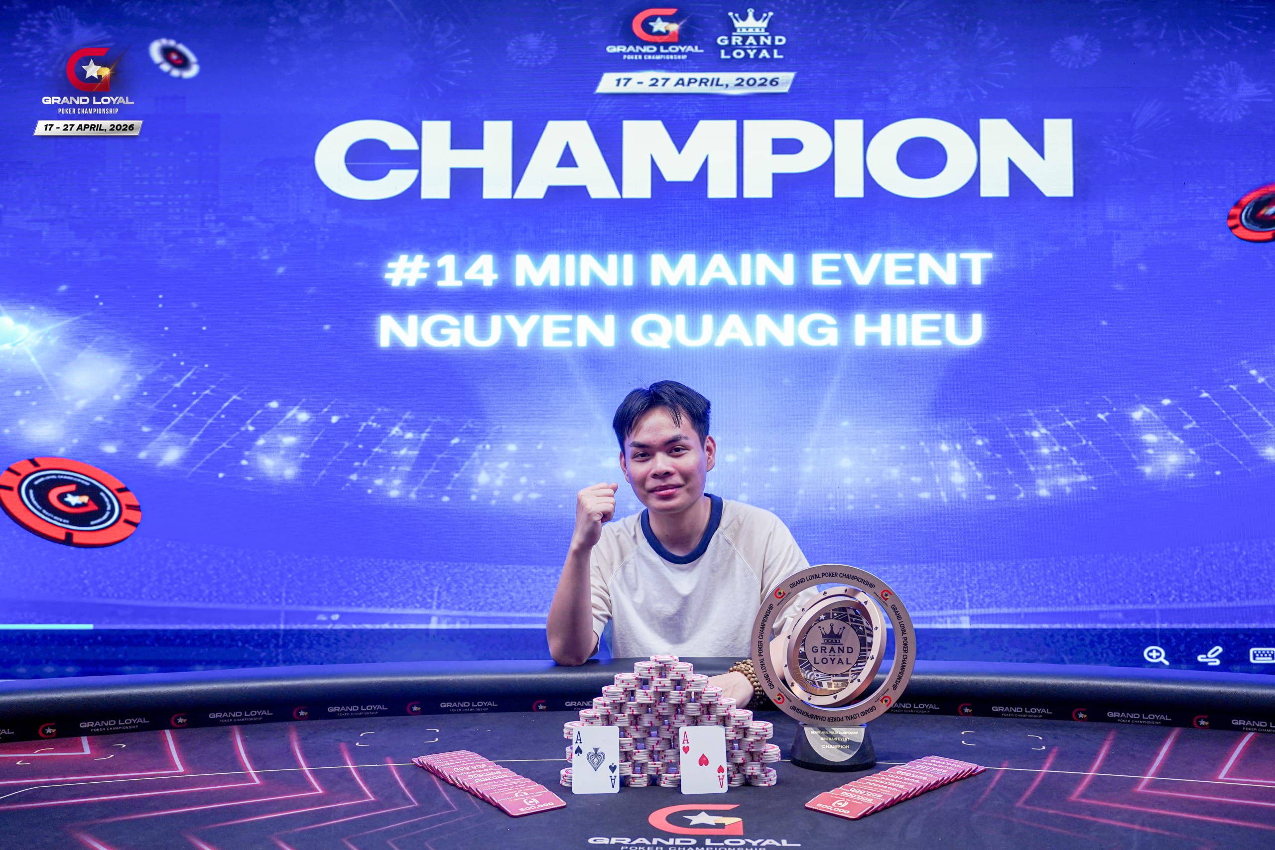 Quang Hieu Nguyen vô địch Mini Main Event