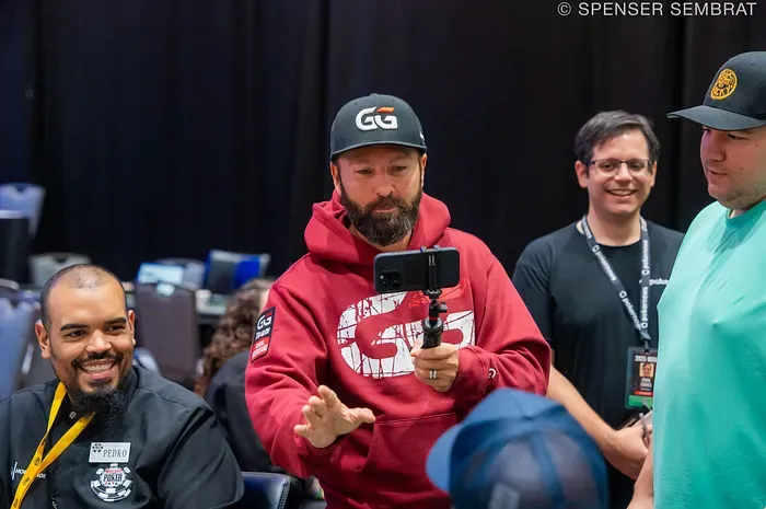 Daniel Negreanu tiết lộ vụ lừa đảo giải đấu poker điên rồ nhất từng thấy