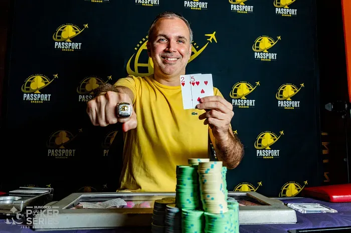 Tay bài poker giành chiến thắng giải đấu đầu tiên tại RGPS Pompano Beach Main Event