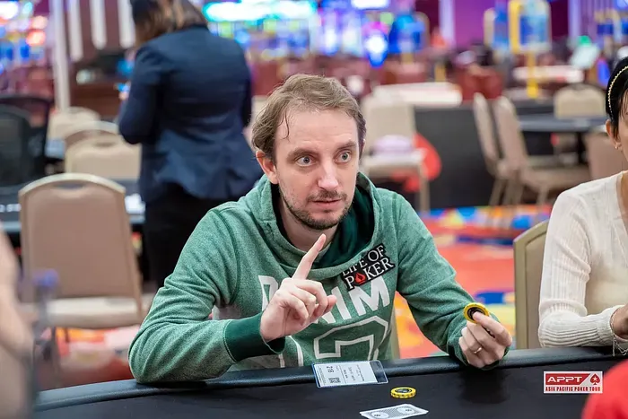 Kết quả $600 Seniors NLH