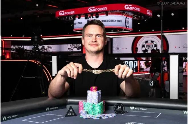 Stephen Hubbard giành chiếc bracelet WSOP đầu tiên tại sự kiện $1,500 No-Limit 2-7 Lowball Draw