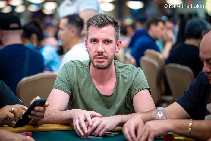 Dealer's Choice: Sammartino đứng thứ hai chip