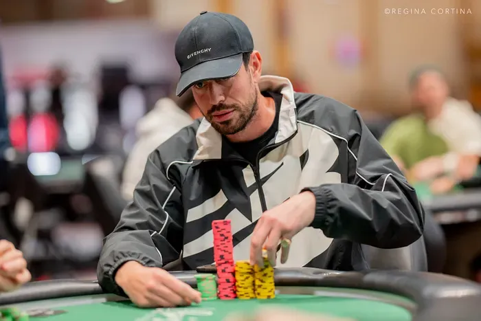 Nick Schulman dẫn đầu sự kiện 6-handed $25,000