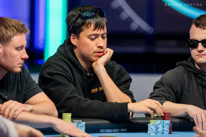 Chỉ còn 9 người trong $100,000 High Roller; Christopher Nguyen dẫn đầu