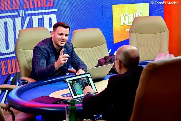 Cơn sốt poker nhưng kèm cảnh báo