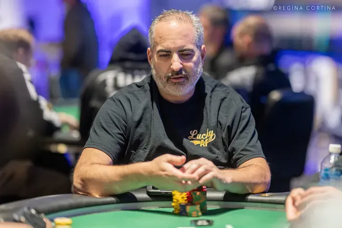 Michael Mizrachi bị loại; Matt Glantz dẫn đầu Event #60: $50,000 Poker Players Championship