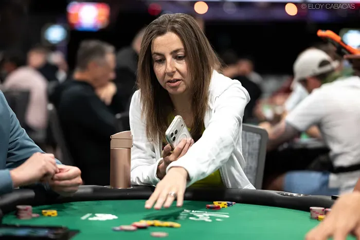 Maria Konnikova Lọt Top 10 Sau Ngày 1 Giải Ladies Championship