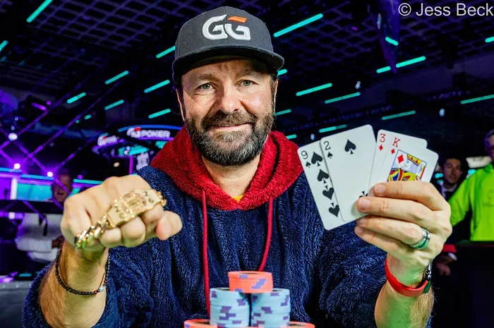 Daniel Negreanu giành chiếc vòng tay thứ tám tại WSOP cùng 2,257,718 USD