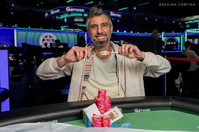 Asi Moshe giành chiếc vòng tay WSOP thứ năm