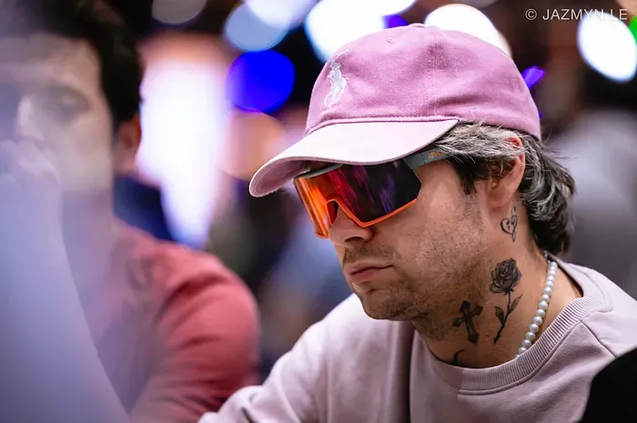Căng thẳng bùng nổ sau pha hero call thất bại tại WSOP Main Event: 'Im đi!'