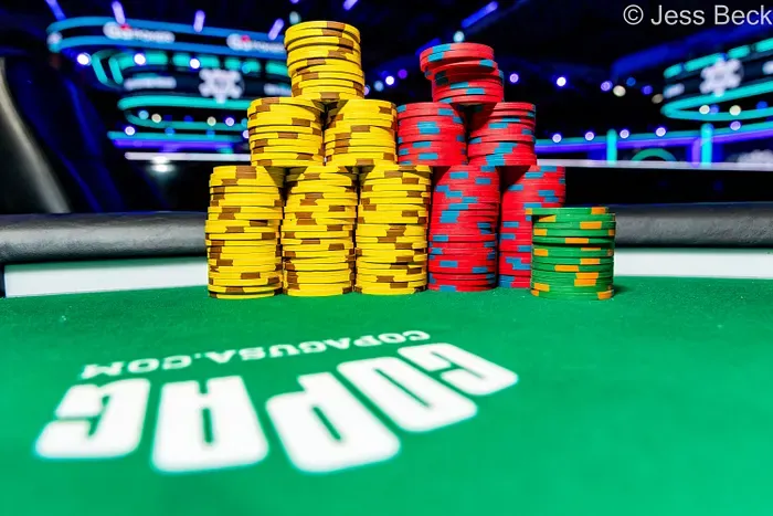 Gladiators of Poker Khởi Động