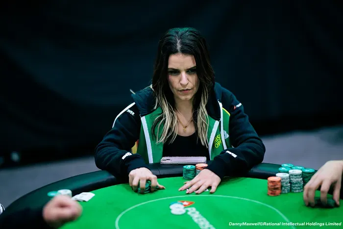 Các Sự Kiện Khác: Mystery Bounty PLO, Gladiators và Mid-Stakes Championship