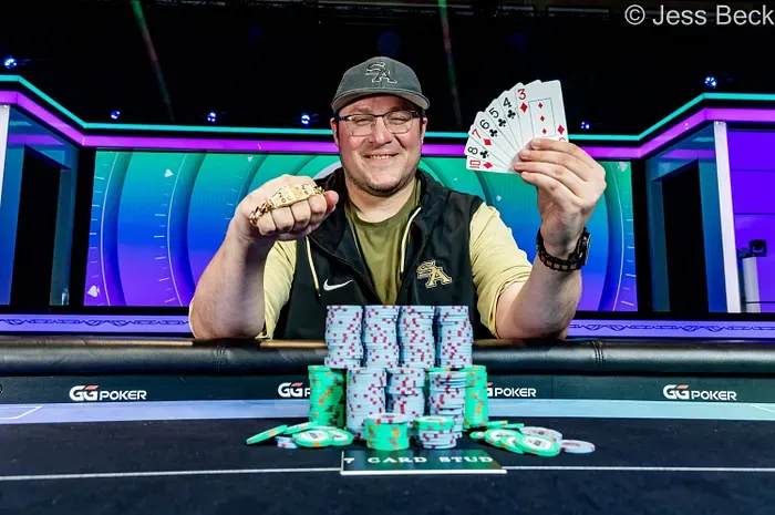Sterling Lopez lần đầu giành bracelet WSOP, đánh bại Jesse Lonis tại TORSE