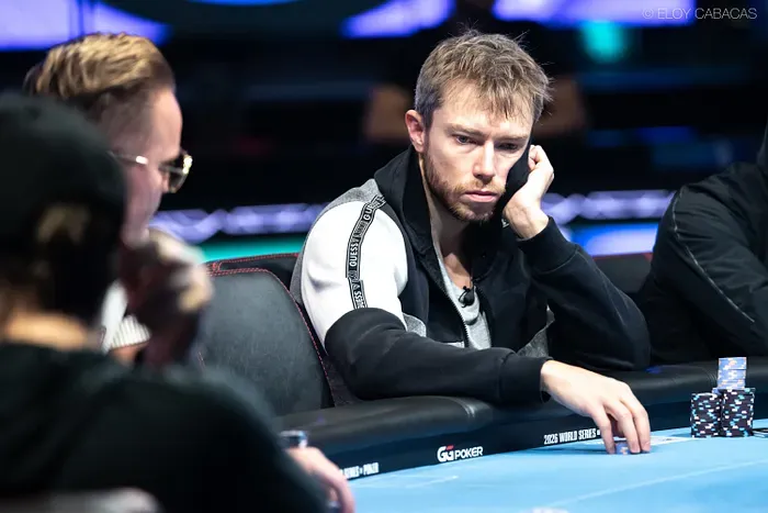 Seat 2: Michael Gagliano (Mỹ) — 46,5 triệu chip (31 BB)