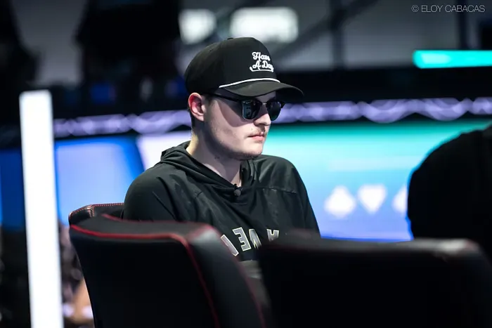 Nhà vô địch WSOP gia nhập Poker Royalty
