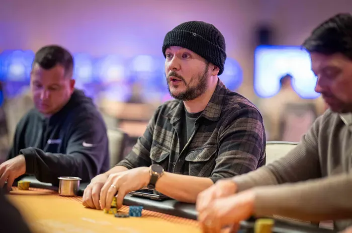 Nhà bình luận chính trị Tim Pool tiết lộ kiếm hơn 100 USD/giờ từ poker mức cược thấp