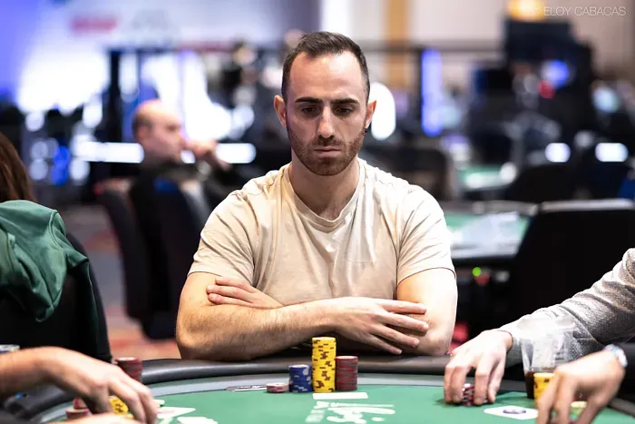 Molina gây bất ngờ tại €1,100 Single Re-Entry