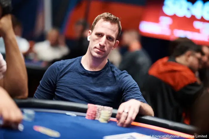 Chiến thắng €2,700 EPT Second Chance