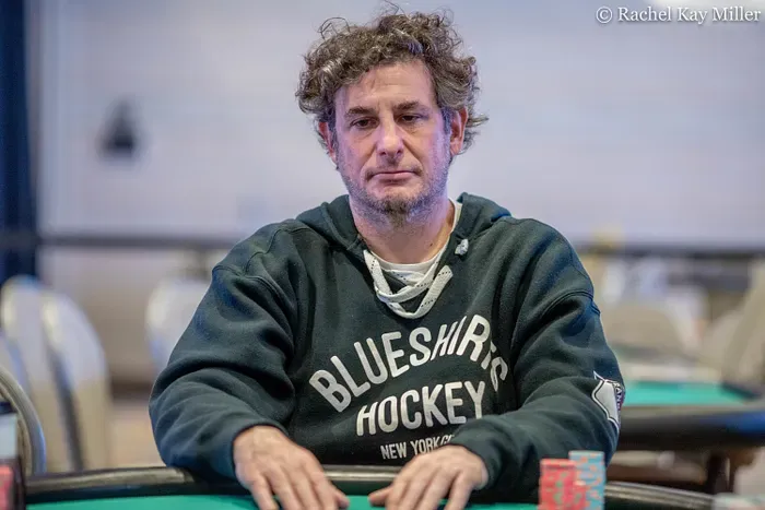 Hành trình gắn bó với poker