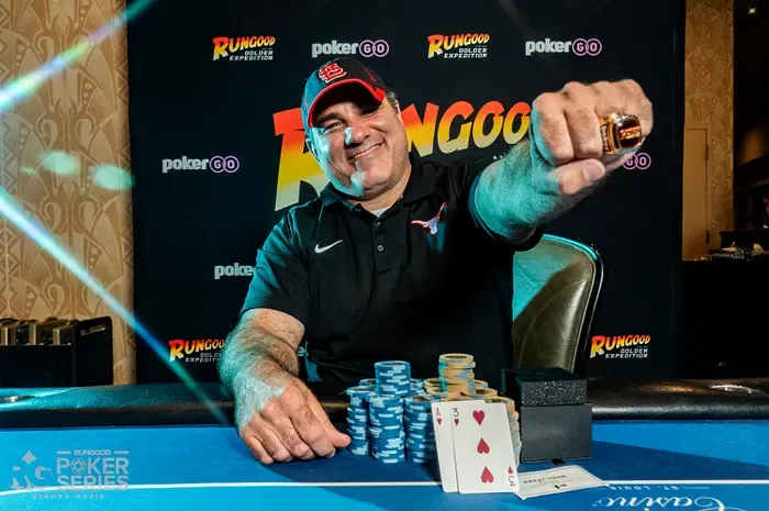 Mike Hurley vô địch RGPS St. Louis Main Event trên sân nhà
